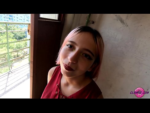 ❤️ Студентка Чувственно Отсасывает Незнакомцу на Заброшке - Обкончал Лицо Порно видео у нас ❌️❤